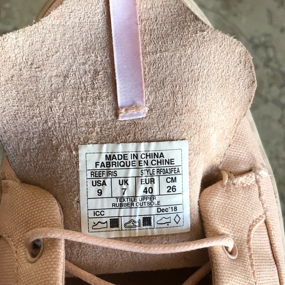 Reef Iris Shoes, Women’s Size 9, Canvas Twill Upper, Cushion Plus Support, GUC - Picture 2 of 14